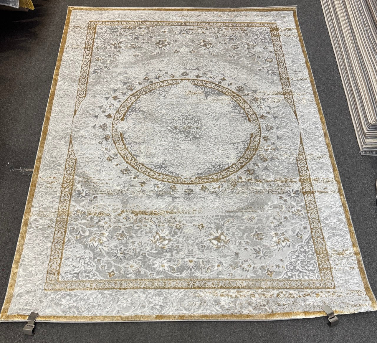 LA Rug Linens Persian Area Rug Medallion Design, Ivory Cream and Gold Color