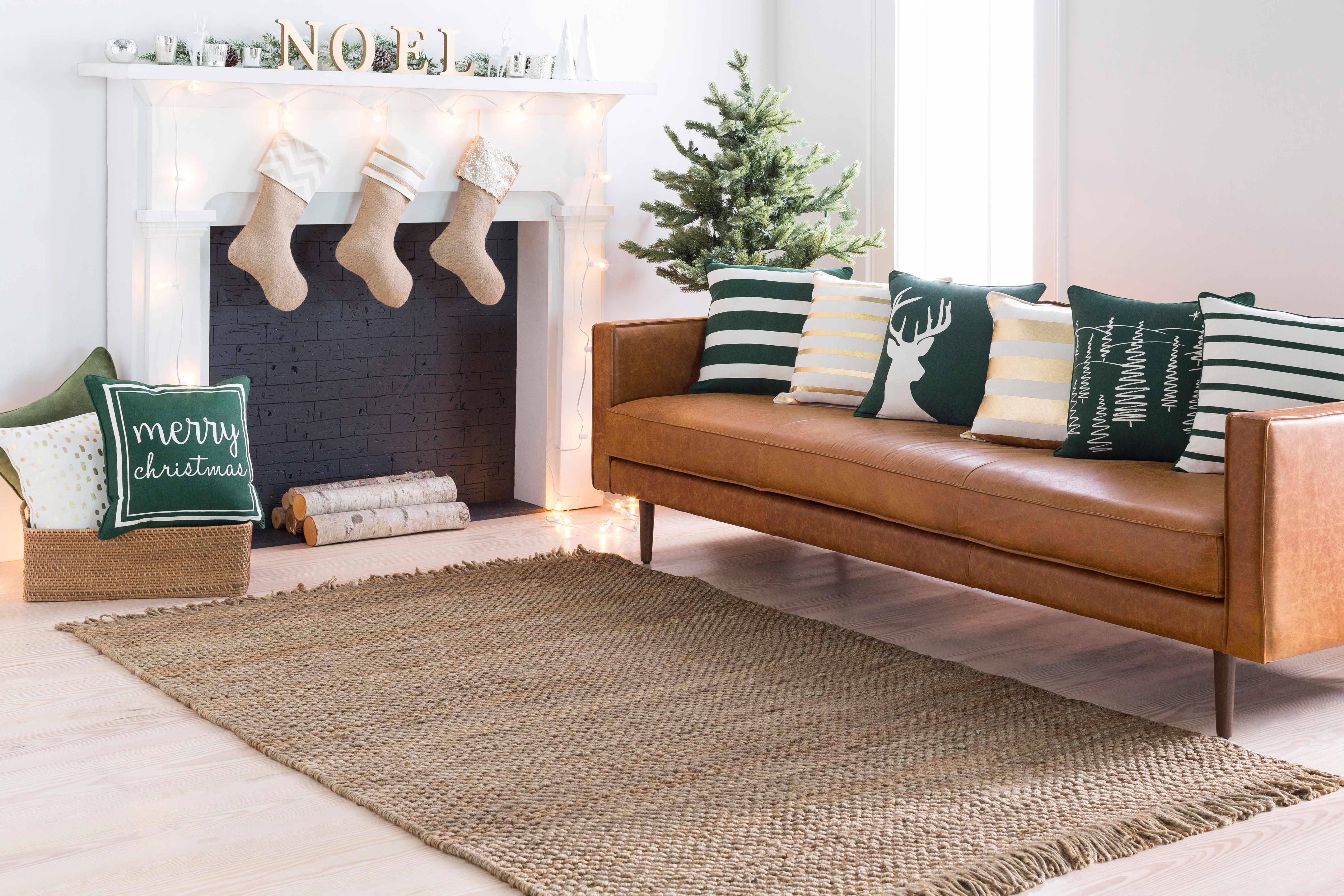 Hovland Hand-Woven Natural Jute Area Rug – Beige