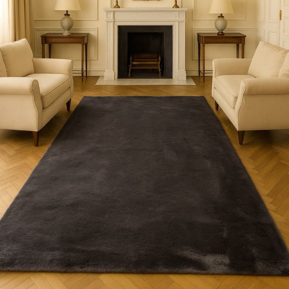 Luxe Collection, Raven Gray Chinchilla Faux Fur Plush Area Rug, 7x10 ft